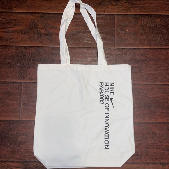 Paris Nike White Tote - Picture 1 of 4